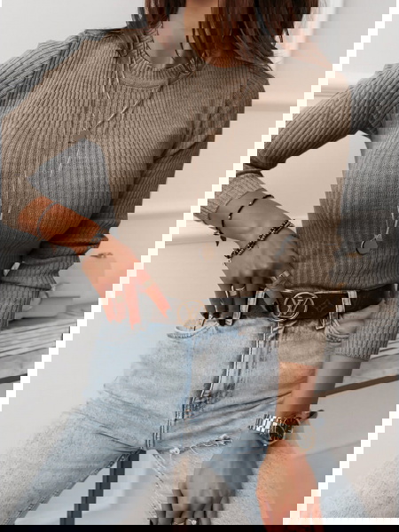 DOPASOWANY PRĄŻKOWANY... 2