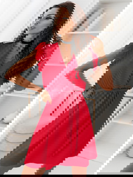 Malinowa sukienka z... 2