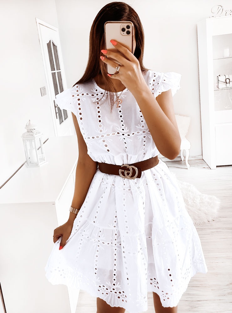 Biała ażurkowa sukienka Trecia