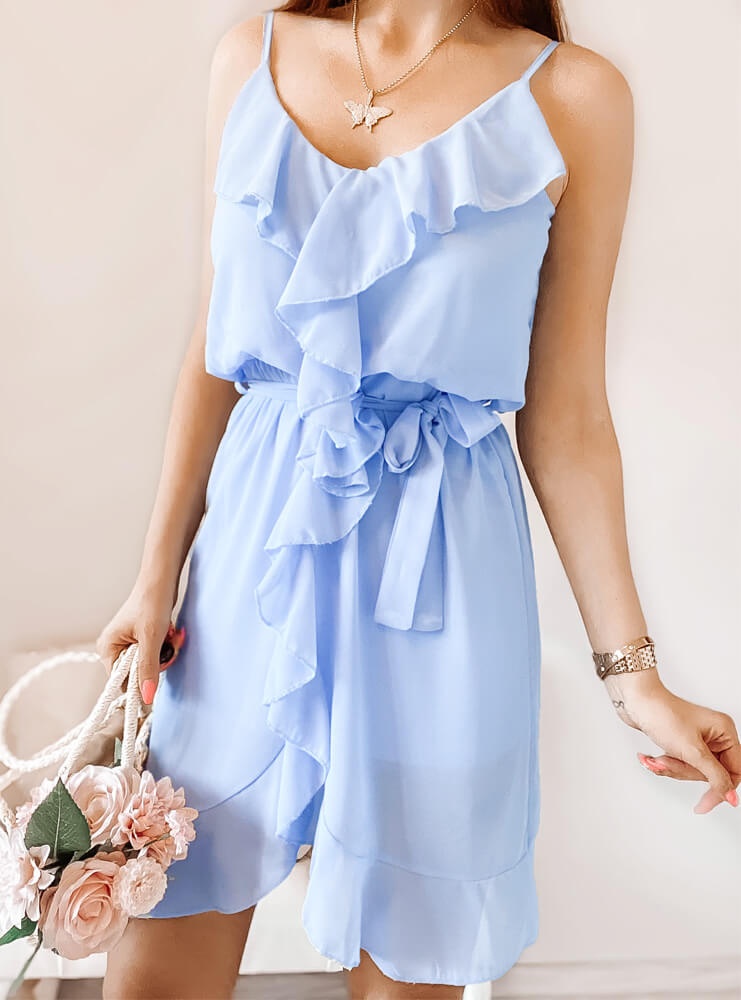 Błękitna sukienka z falbanką Windia
