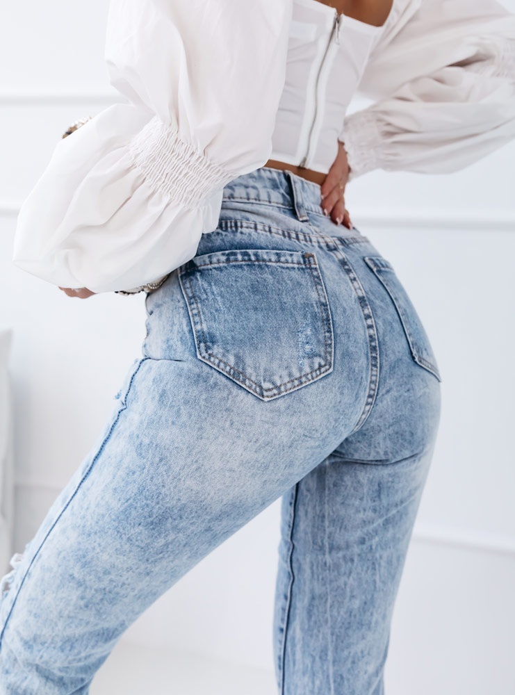 Spodnie jeansowe z przetarciami Ofeliaa