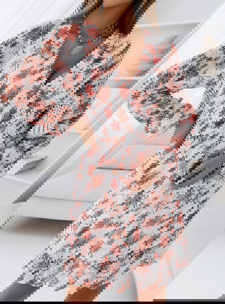 Biała sukienka w kwiatki Gossia