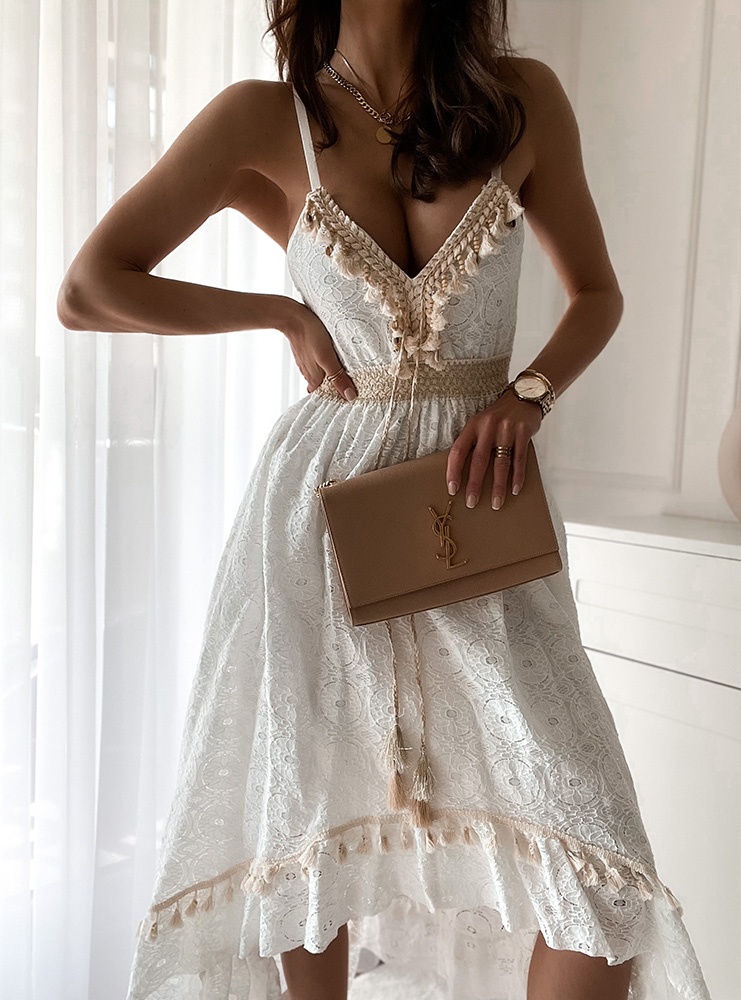 Biała asymetryczna koronkowa sukienka...