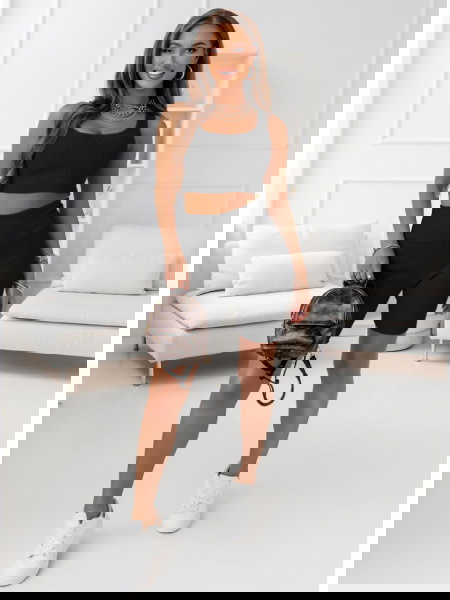 Czarny prążkowany komplet... 2