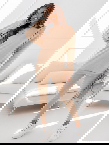 Beżowy komplet logowana... 2