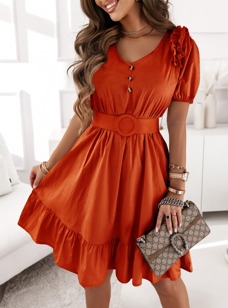 Pomarańczowa sukienka z ozdobnymi...