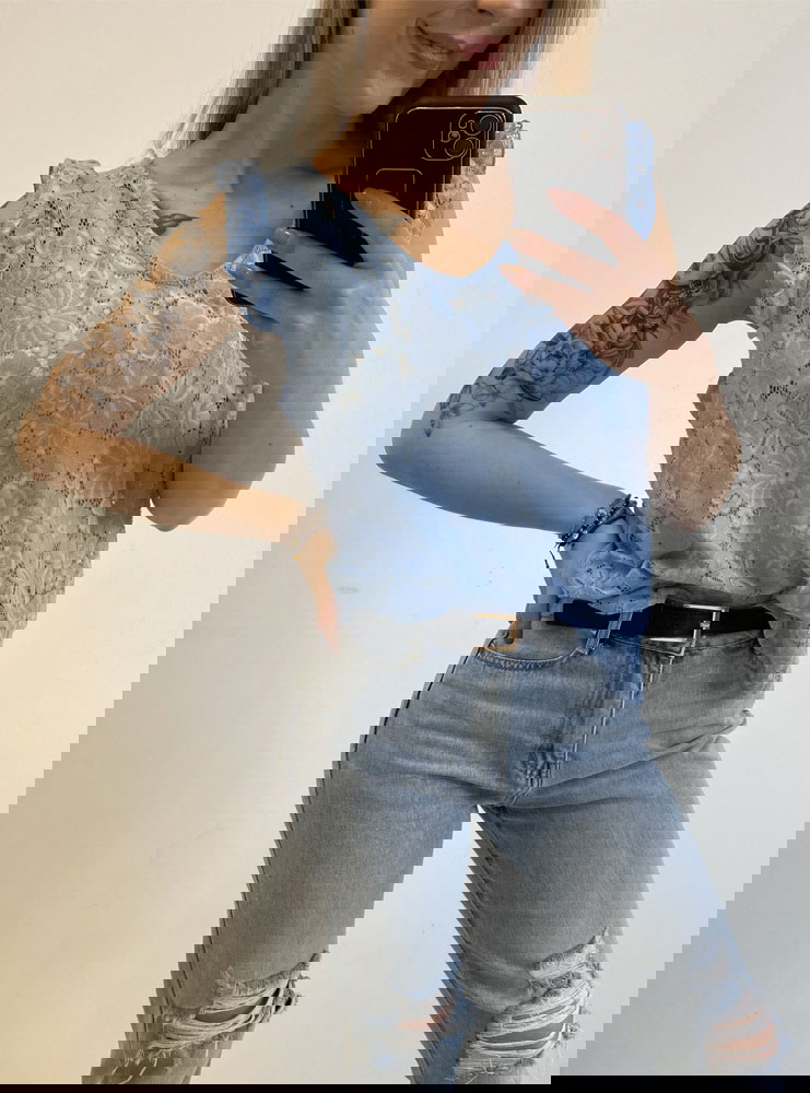 Koronkowa bluzka Walmor