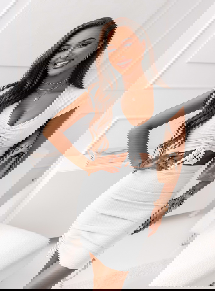 Biały komplet prążkowany bluzka i...