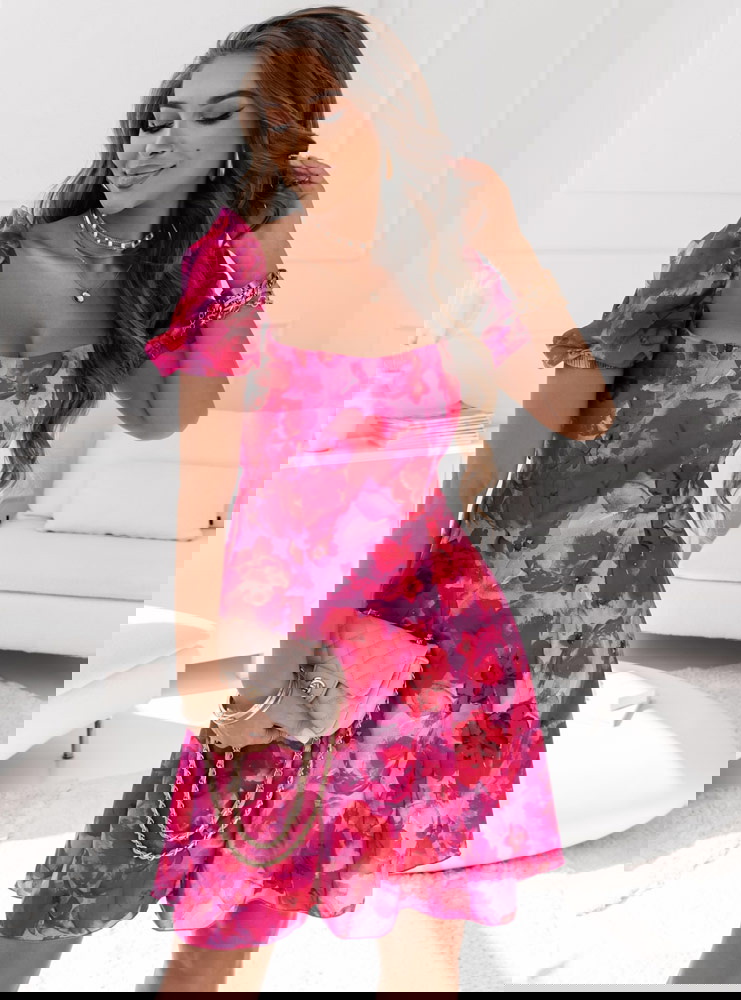 Kwiecista sukienka z wiązaniem na...