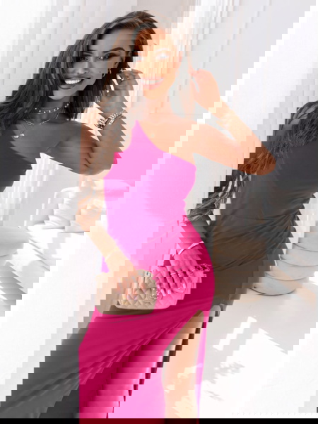 Sukienka midi na jedno... 2