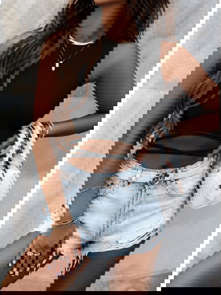 Czarna bluzka crop top z... 2