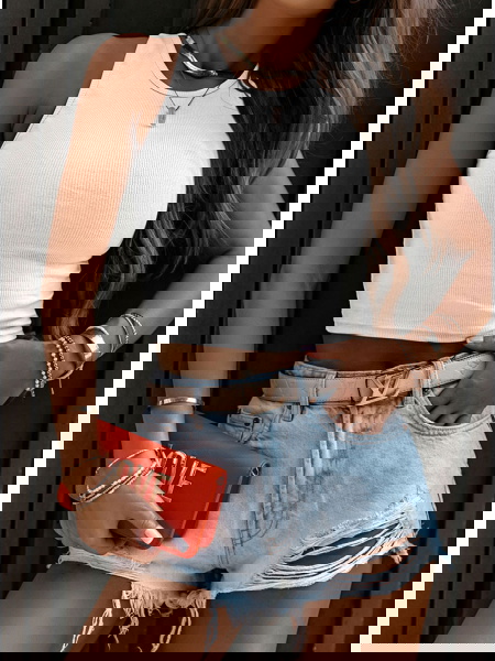 Biały top na ramiączka Cristii 2