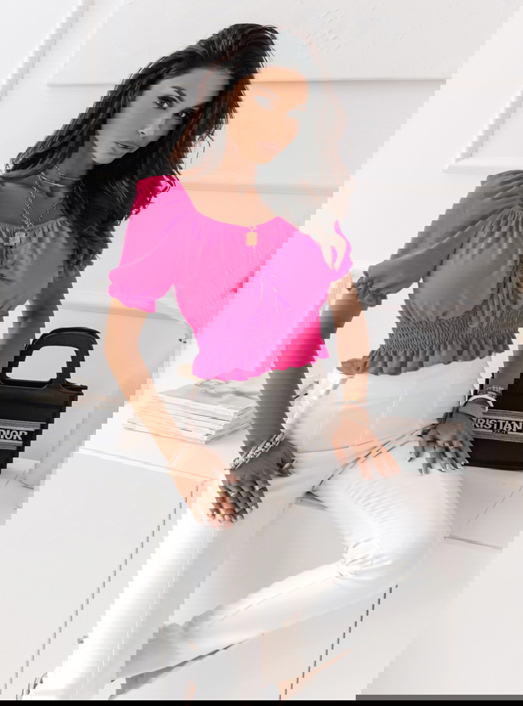 Bluzka typu crop top z marszczeniem...