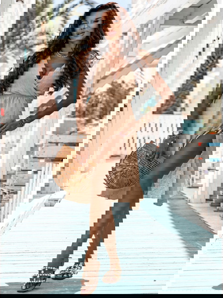 Beżowa muślinowa sukienka z... 2