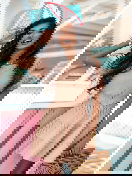 Beżowa rozkloszowana... 2