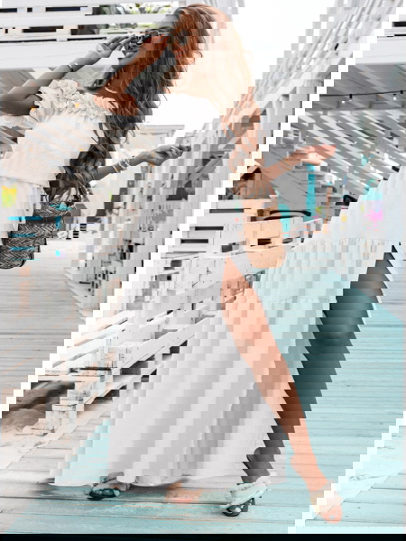 Biała długa sukienka maxi... 2