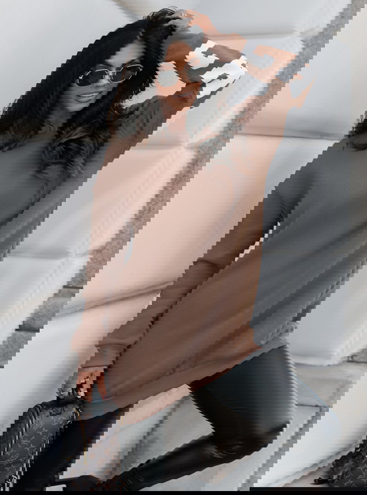 Długa bluza z napisami Violenna -...