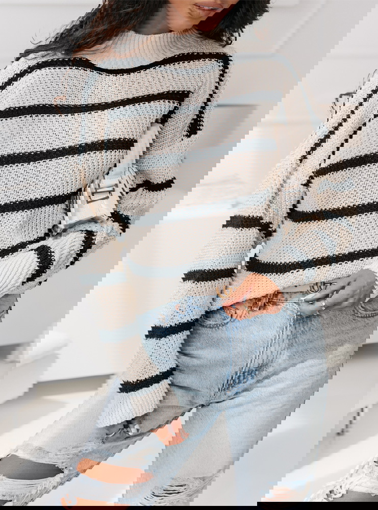 Sweter z półgolfem Moretiaa - wzór 3