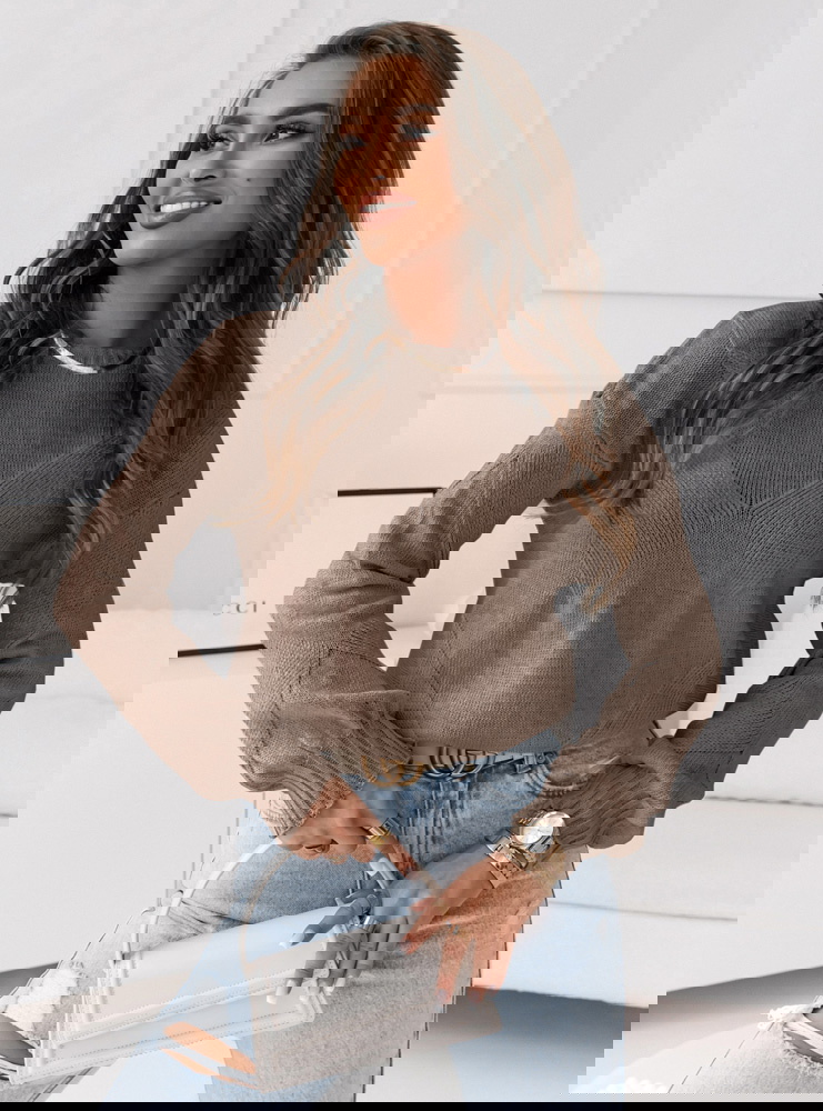 Sweter z ciekawym splotem Olgaa -...