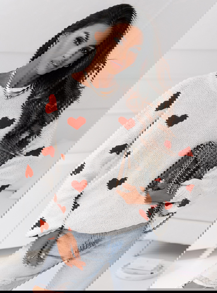 Wzorzysty sweter w serduszka Sivela -...