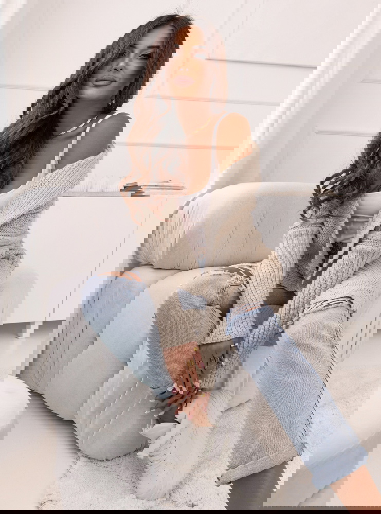 Beżowy kardigan nie zapinany Zora