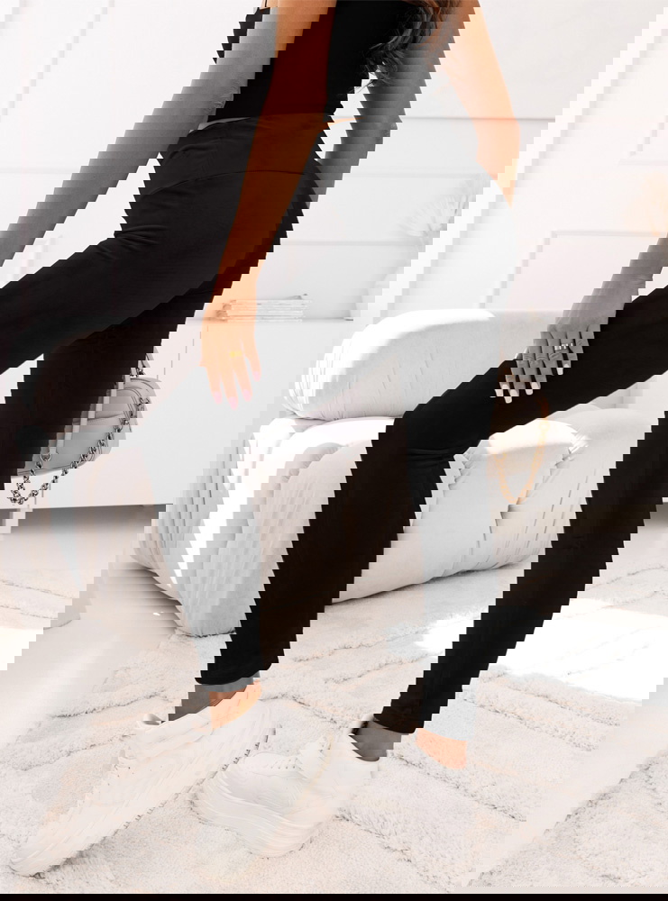 Czarne welurowe legginsy Ronetiaa