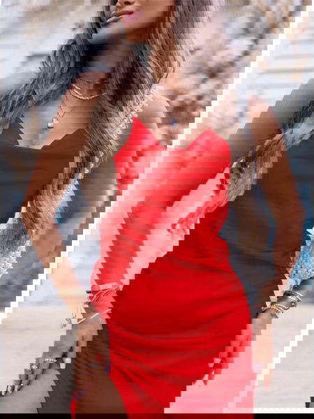 Malinowa satynowa długa... 2