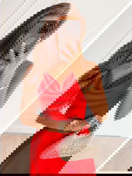 Malinowa satynowa sukienka... 2