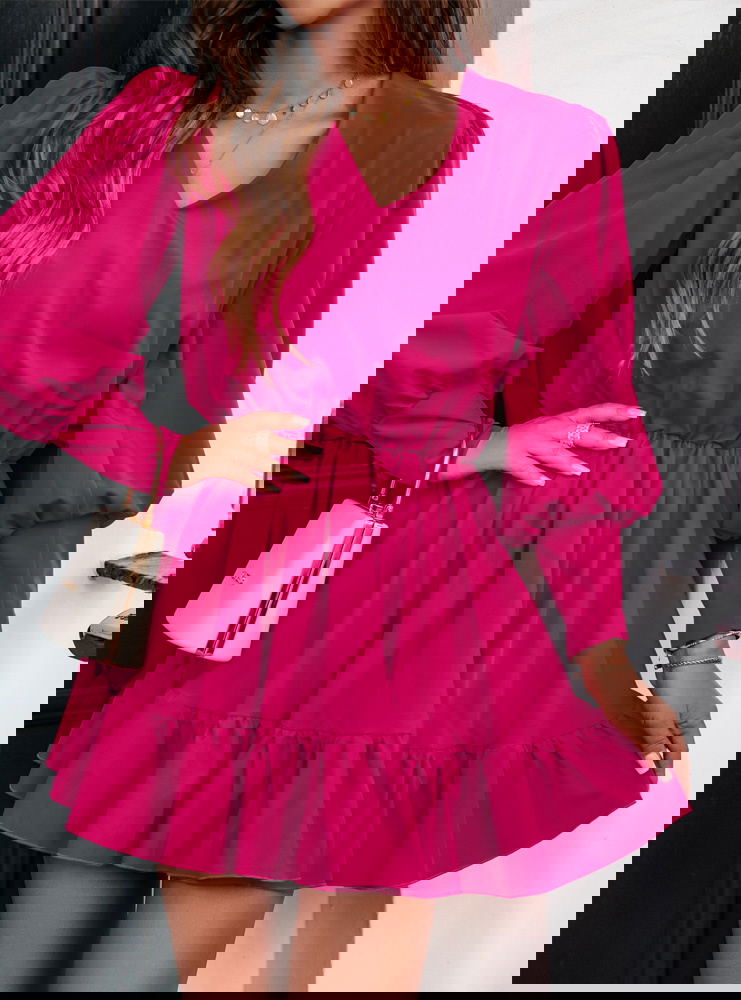 Sukienka z falbaną i bufiastymi...