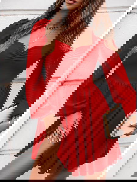 Malinowa sukienka z... 2