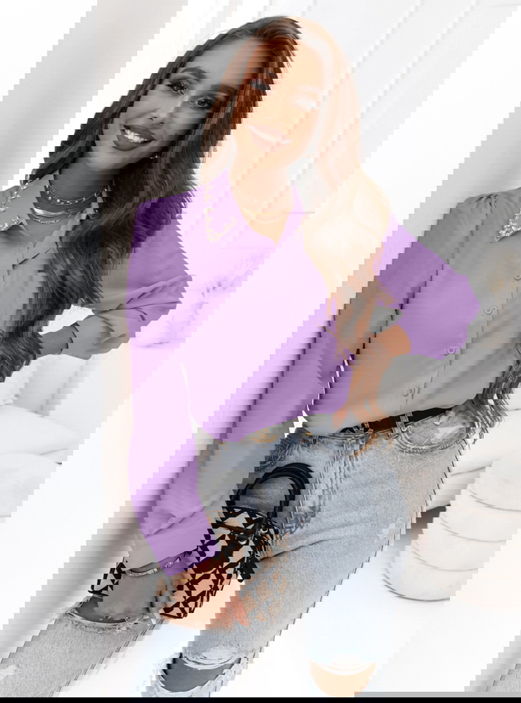 Fioletowa koszula z ozdobnym...