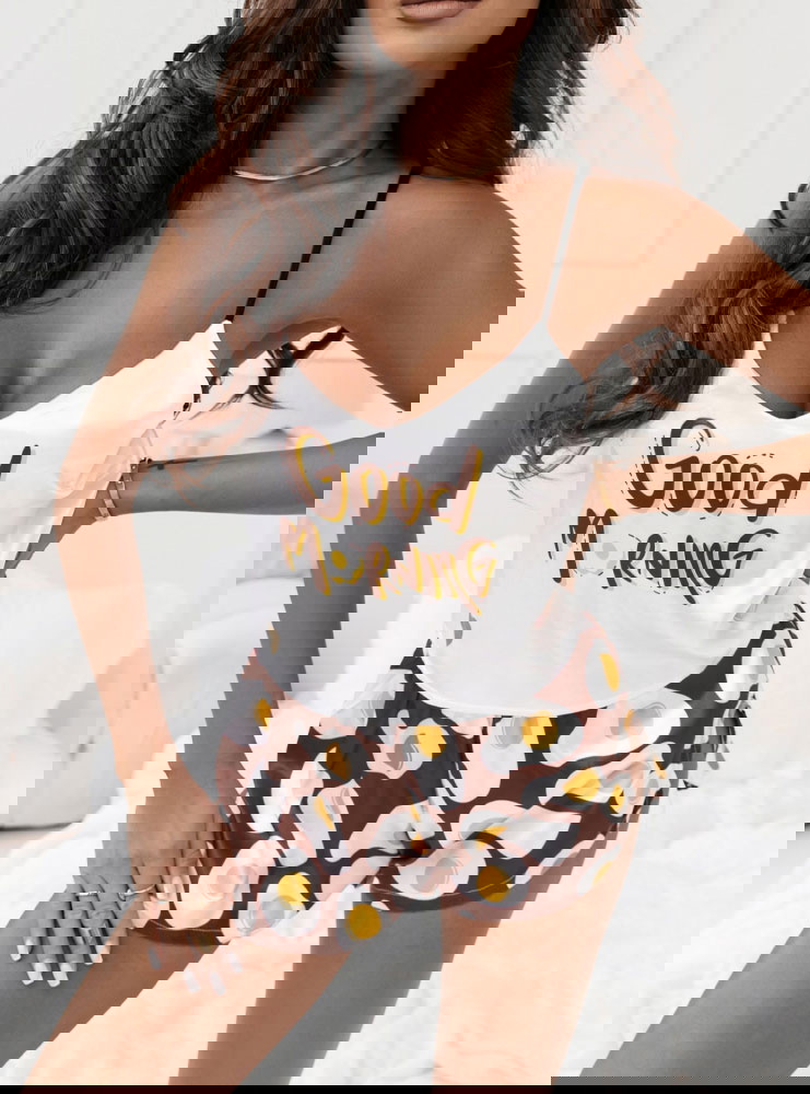 Satynowa piżama z modnym nadrukiem...