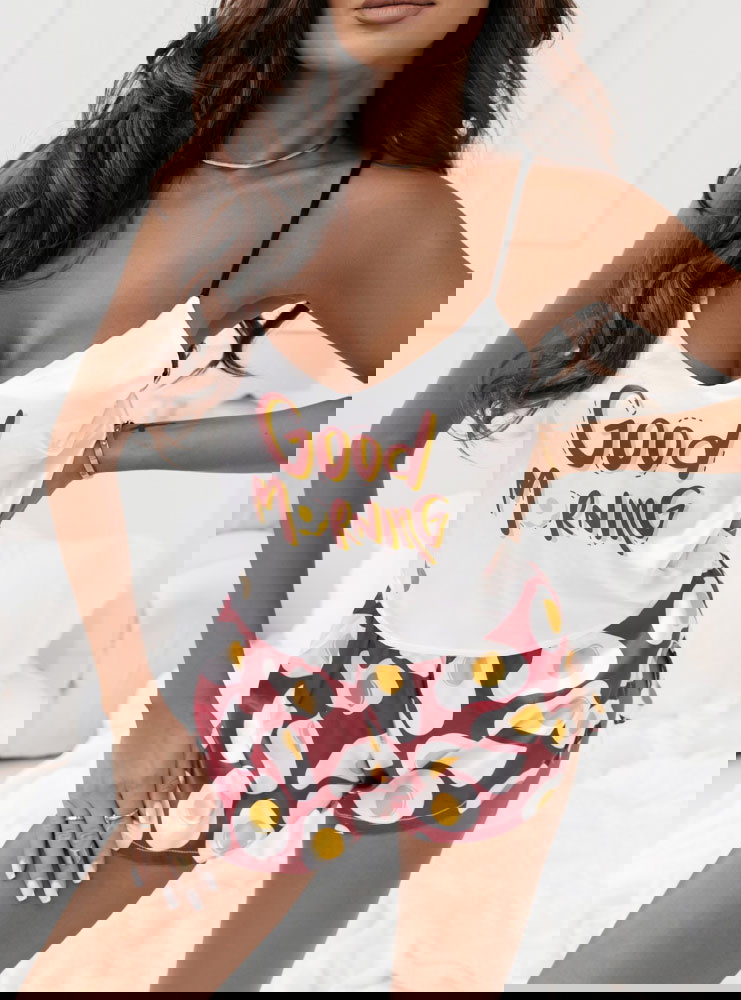 Bordowa satynowa piżama z modnym...