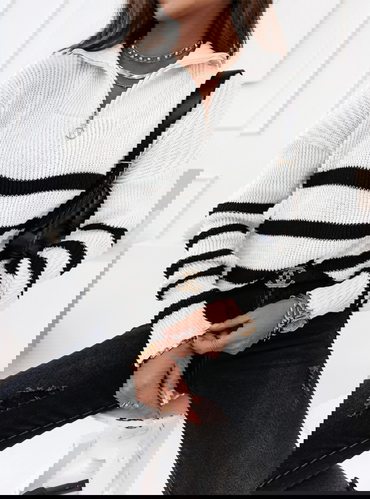 Sweter w paski z wysokim golfem Zilka...