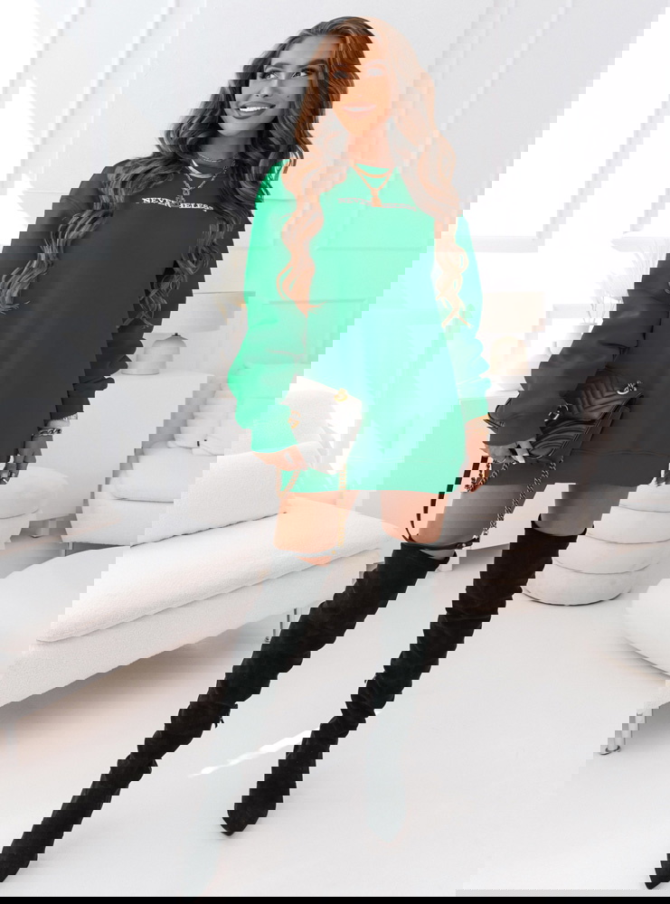 Długa bluza sportowa z napisami...