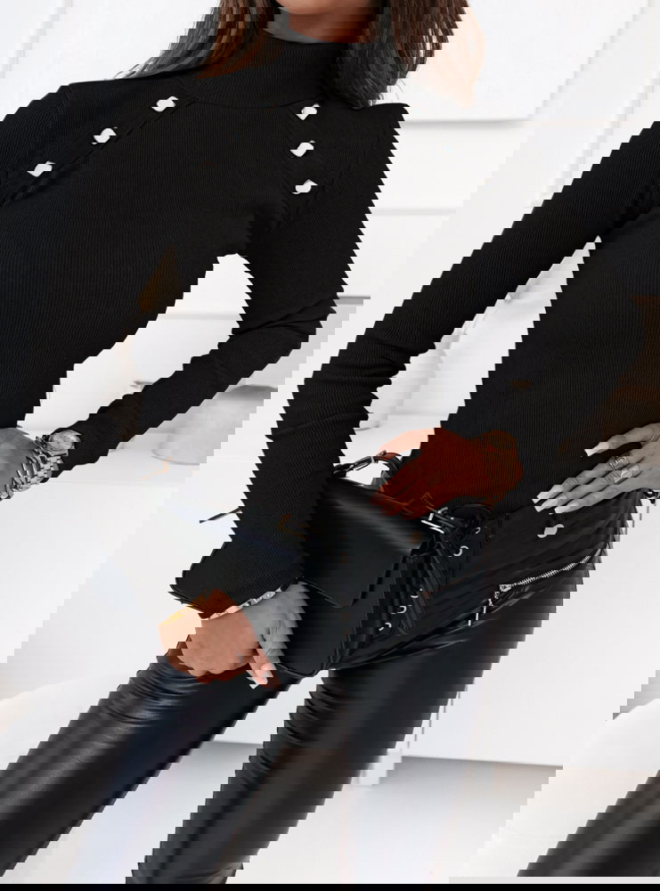 Czarny prążkowany golf z ozdobnymi...