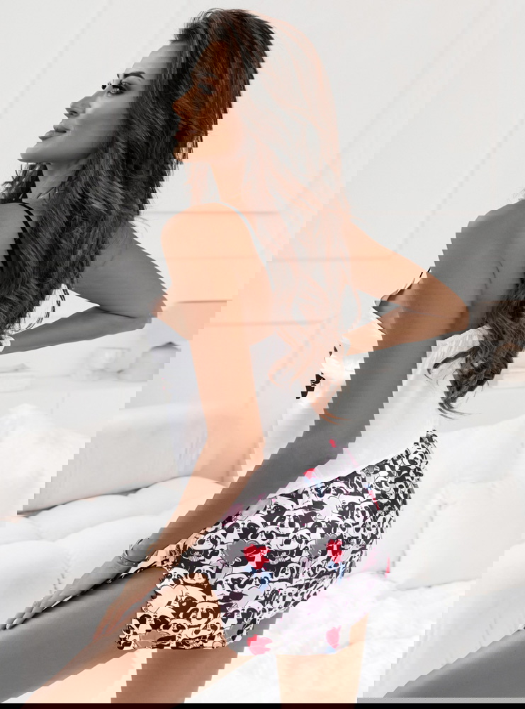 Malinowa dwuczęściowa piżama z modnym...