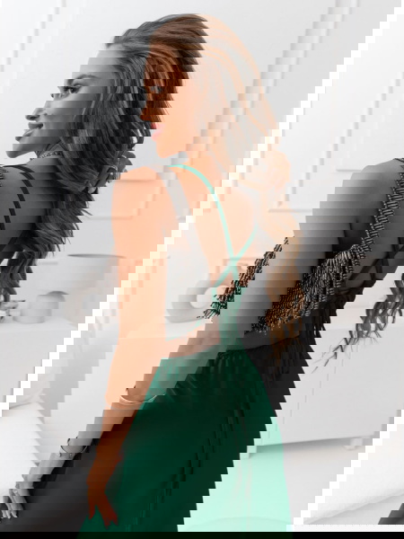 Satynowa sukienka wiązana... 2