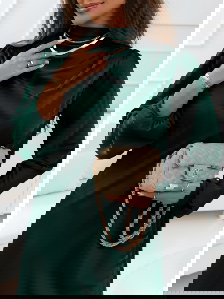 Satynowa sukienka z... 2