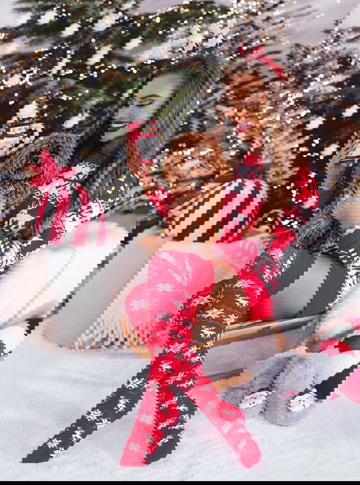 Malinowe świąteczne zakolanówki z...