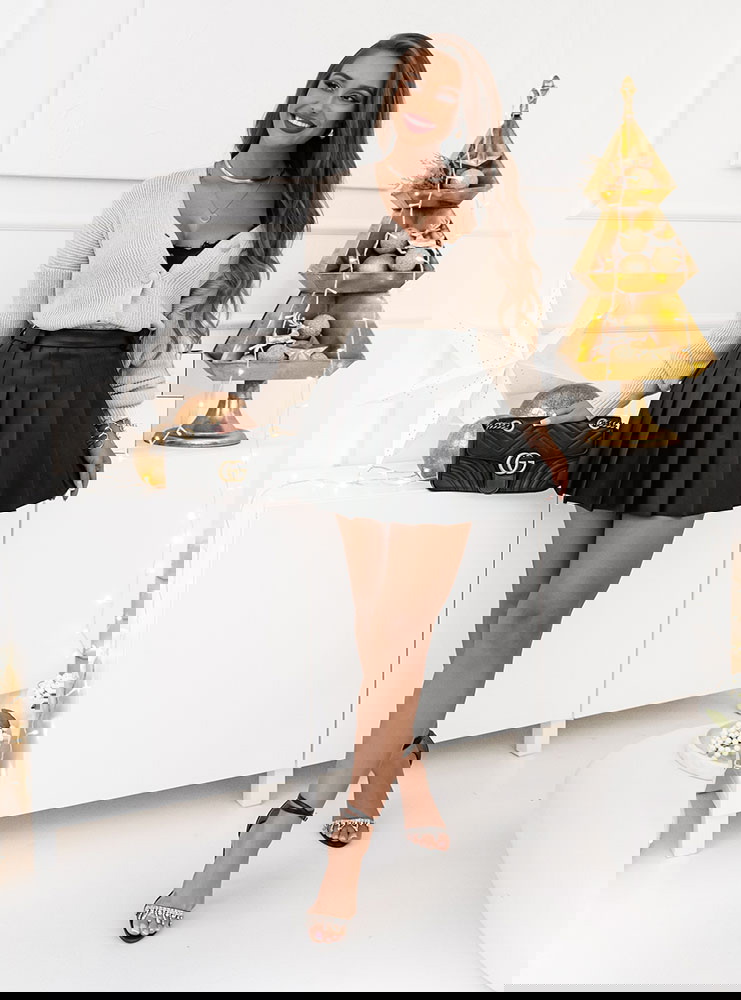 Beżowy rozpinany sweter Sevyn