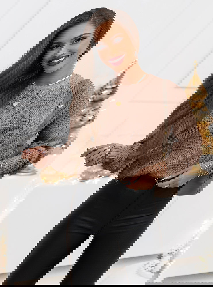 Sweter o ażurowym splocie Kinley -...