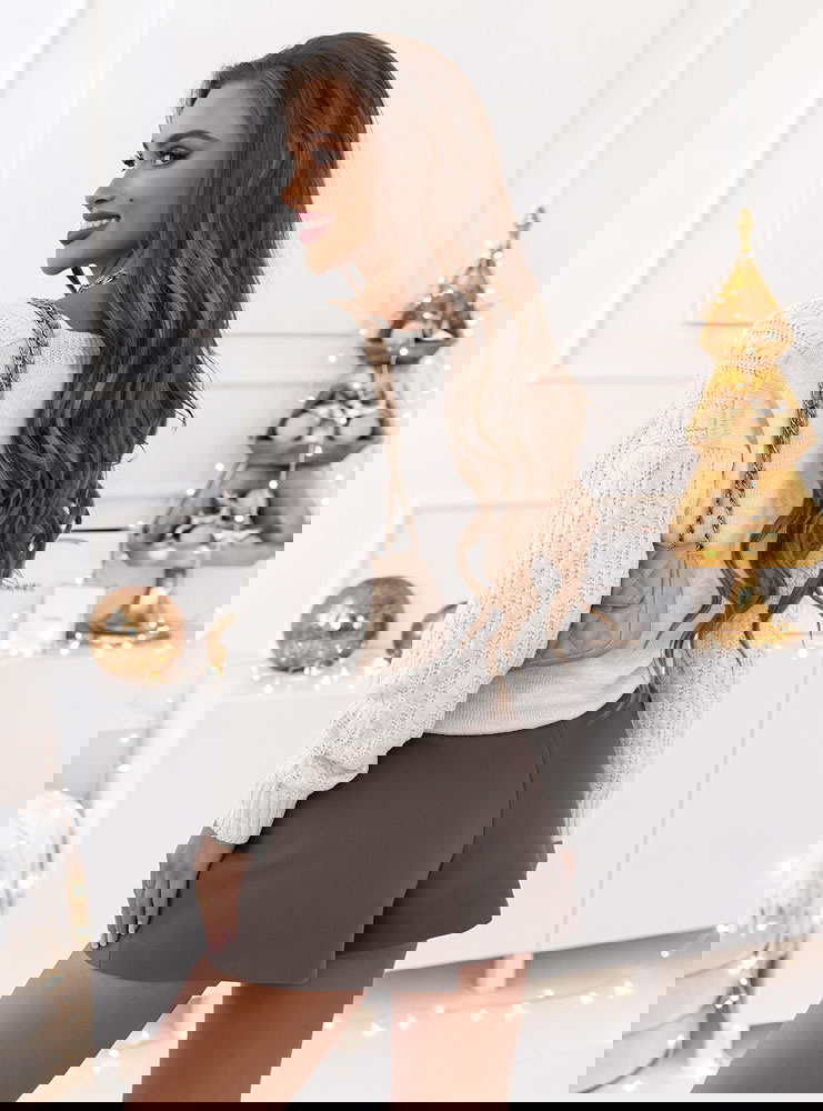 Rozpinany sweter z ozdobnymi...