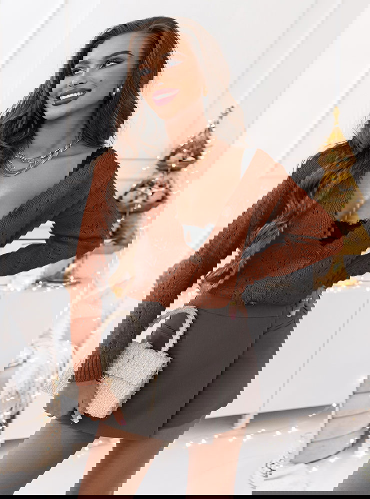 Ceglasty sweter zapinany na guziki Wamma