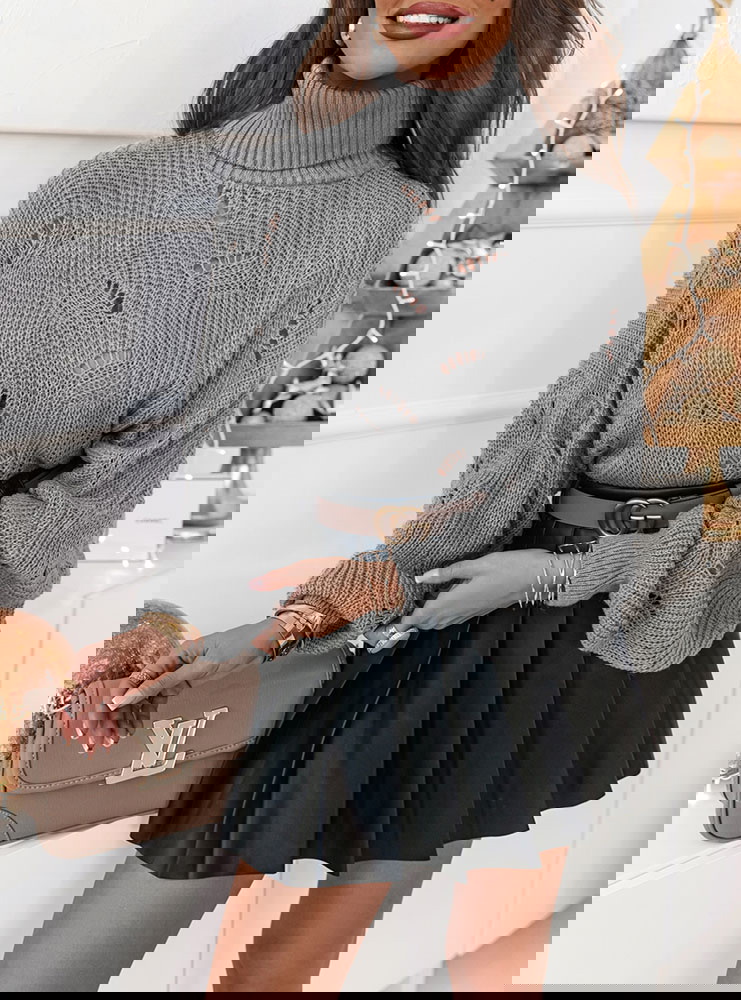 Szary sweter oversize z golfem Monekka