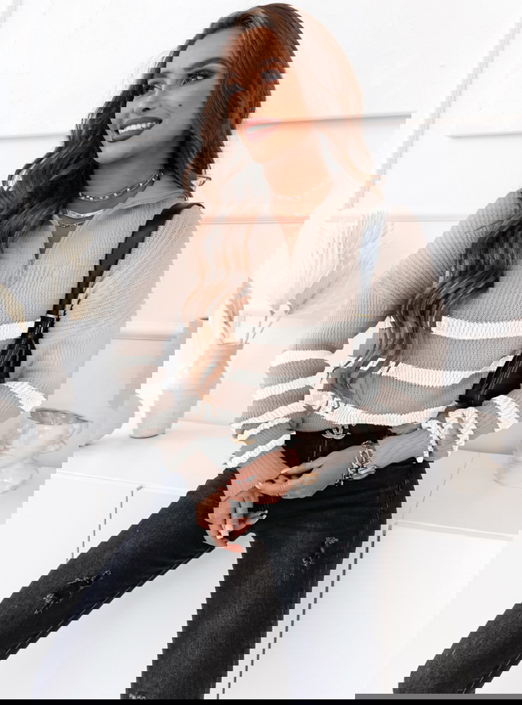 Sweter w paski z wysokim golfem Zilka...