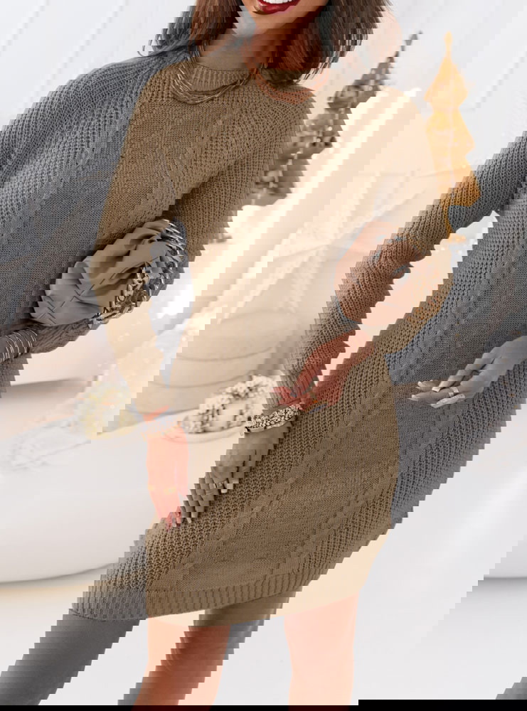 Sukienka swetrowa z ozdobnym splotem...