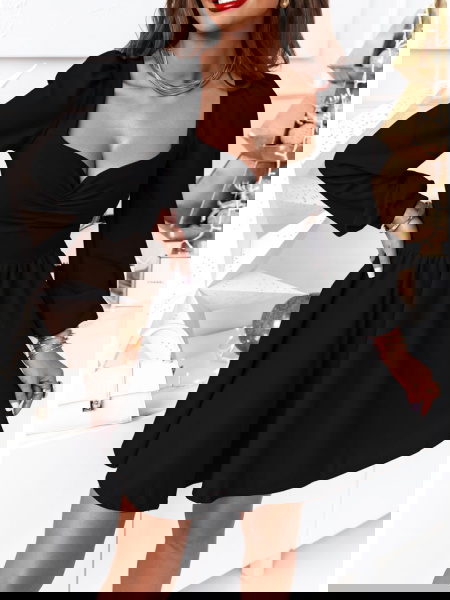 Czarna sukienka z... 2