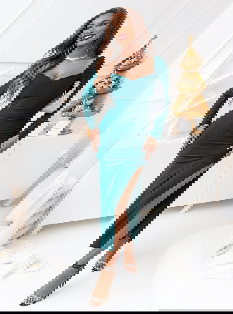 Długa sukienka z rozcięciem i...