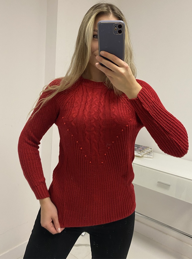 Sweter z ozdobnymi splotami Serikklo